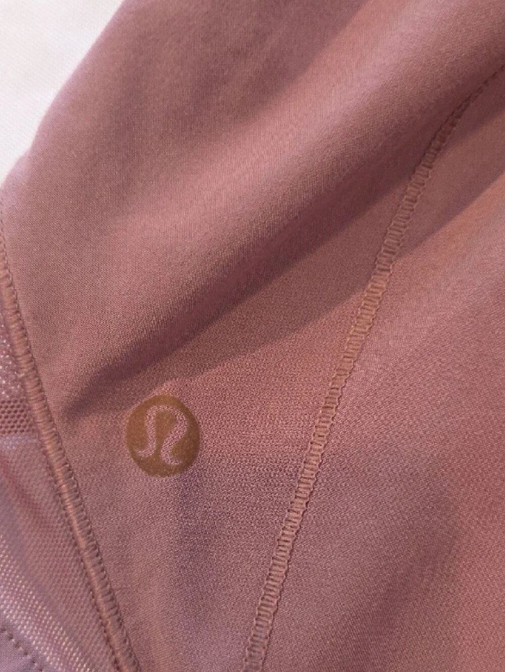 lululemon athletica Women's Mauve Elastic-Waist Athletic Shorts